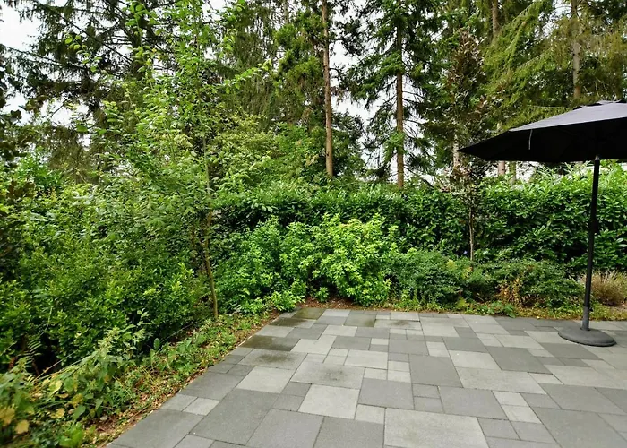 Cosy W Garden Patio Σαλέ